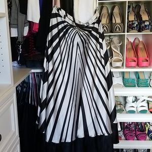 NEW ladies flare skirt